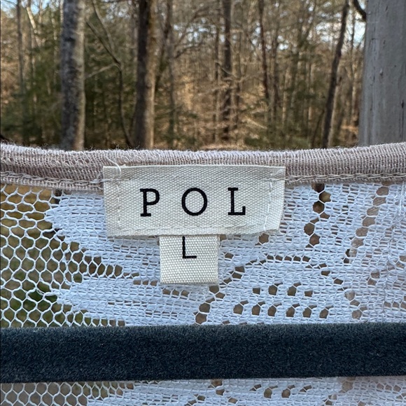 POL Beige and White Lace Sleeve Blouse - Picture 3 of 6